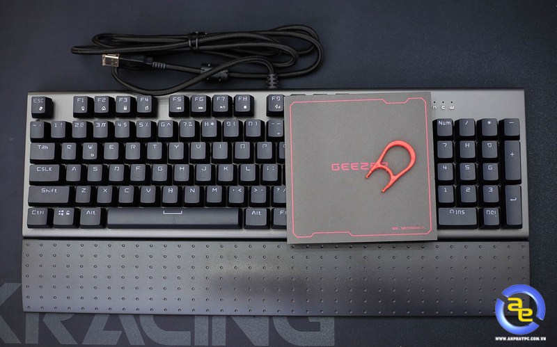 phụ kiện b&agrave;n ph&iacute;m Geezer GS2 RGB