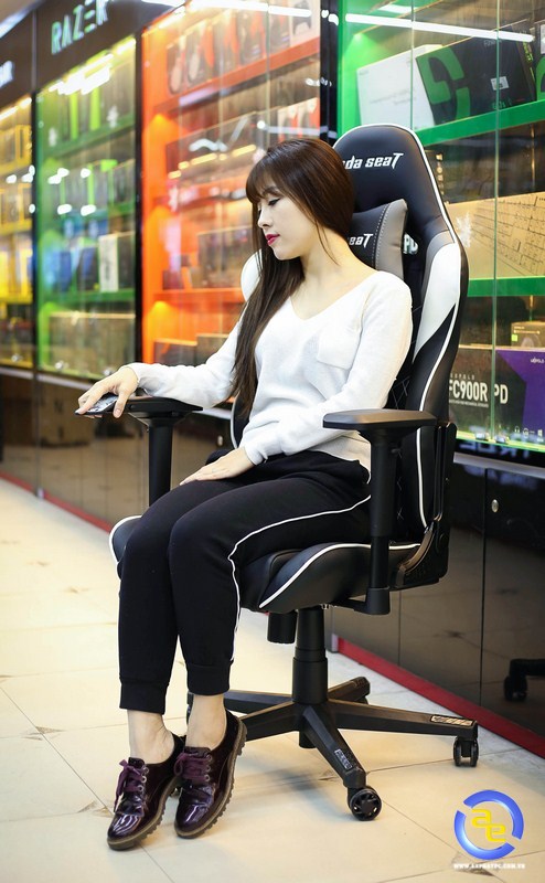 Ghế gaming giúp cho người ngồi luôn ở trong trạng thái thoải mái nhất