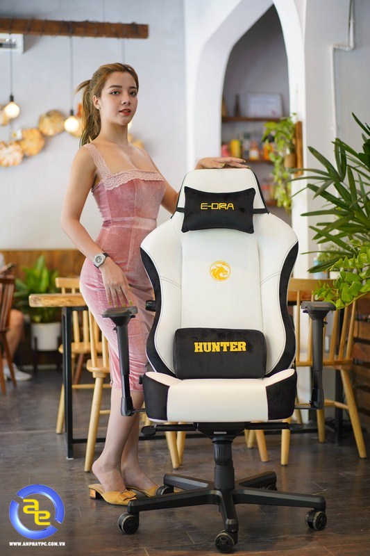 E-Dra Hunter EGC206
