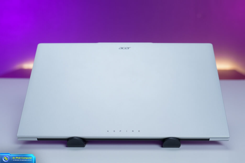 Acer Aspire Lite 15 AL15-71P-517D mặt lưng