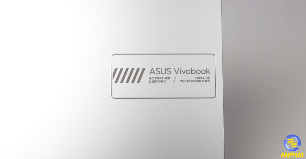 Laptop ASUS Vivobook Go 14 E1404FA-EB935W