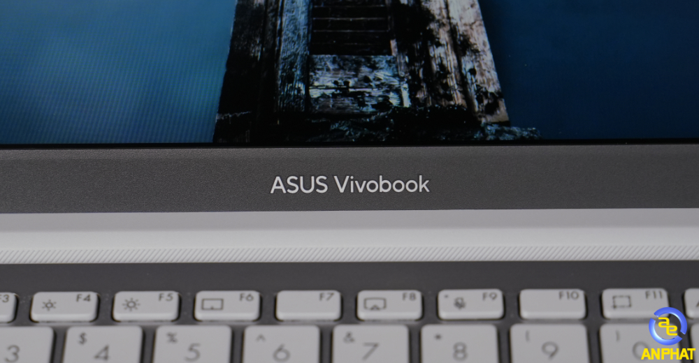 Laptop ASUS Vivobook Go 14 E1404FA-EB935W