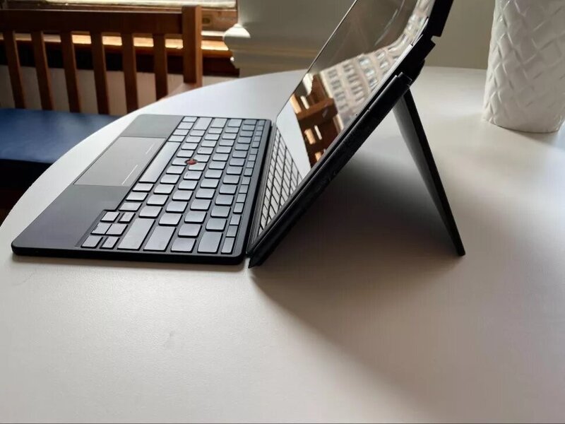 Mẫu Thinkpad X1 Fold Mới Từ Lenovo Sẽ Có Kích Thước Lớn Hơn Mẫu Thinkpad X1 Fold Mới Từ Lenovo Sẽ Có Kích Thước Lớn Hơn