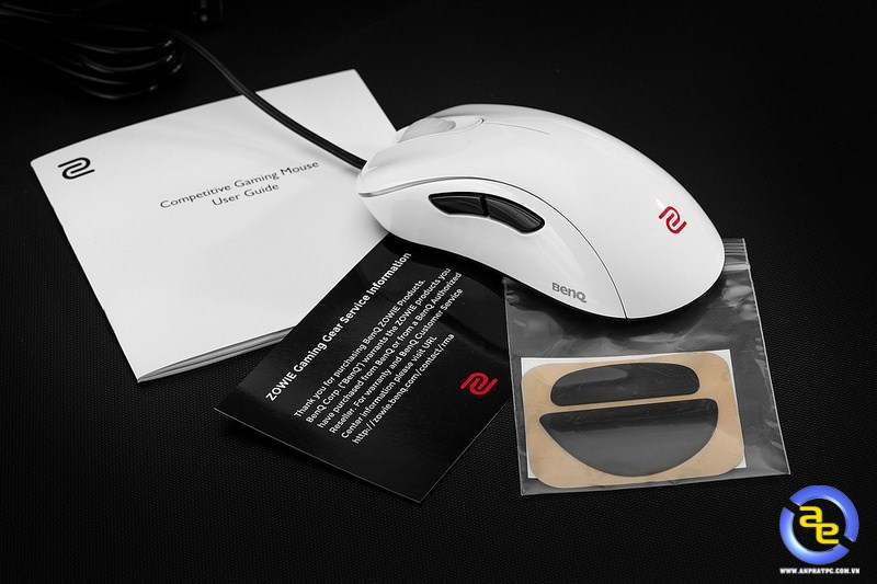 Zowie EC1A White