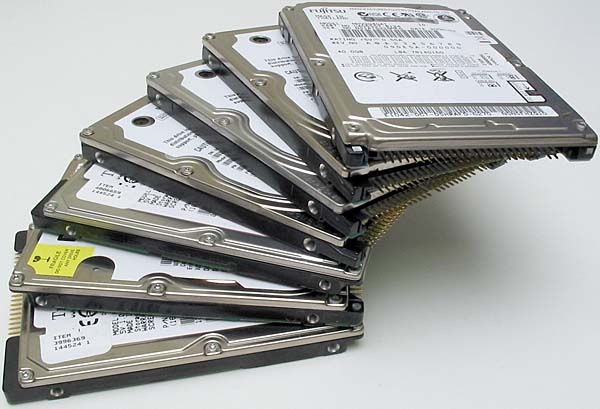 Kiểm tra ổ cứng của laptop cũ rất quan trọng