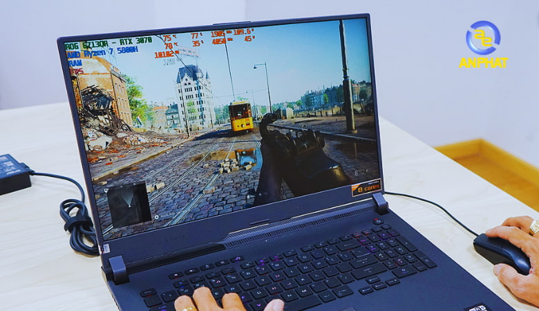 Chọn laptop để chơi game bạn nên lưu ý về SSD, card đồ họa, RAM, CPU như vậy sẽ giúp bạn chọn được 1 chiếc máy máy xách tay game mạnh để có thể chiến được nhiều thể loại game