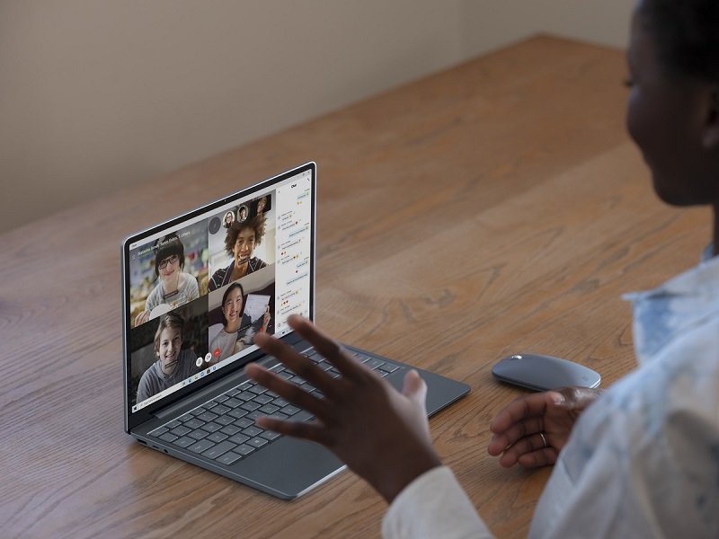 Surface Laptop Go