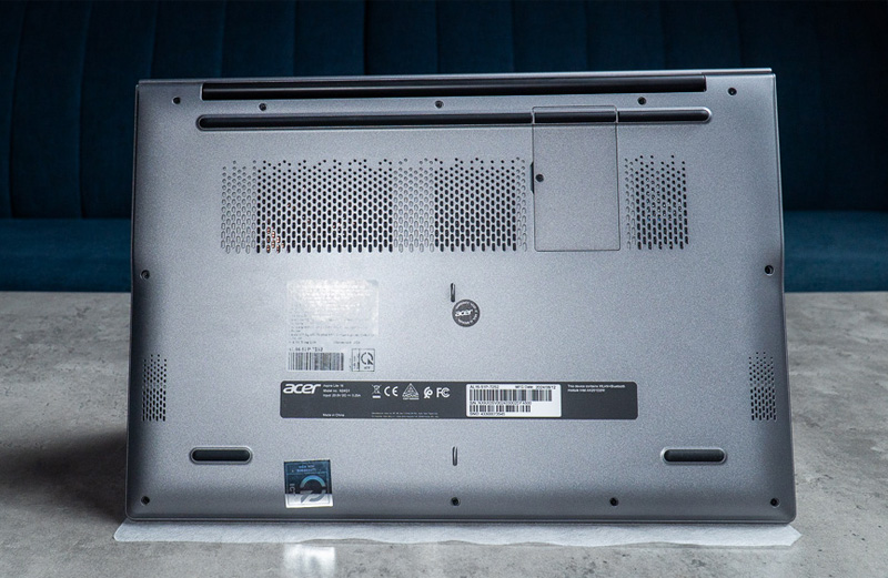 Laptop Acer Aspire Lite AL16-51P-72S2_NX.KX0SV.002