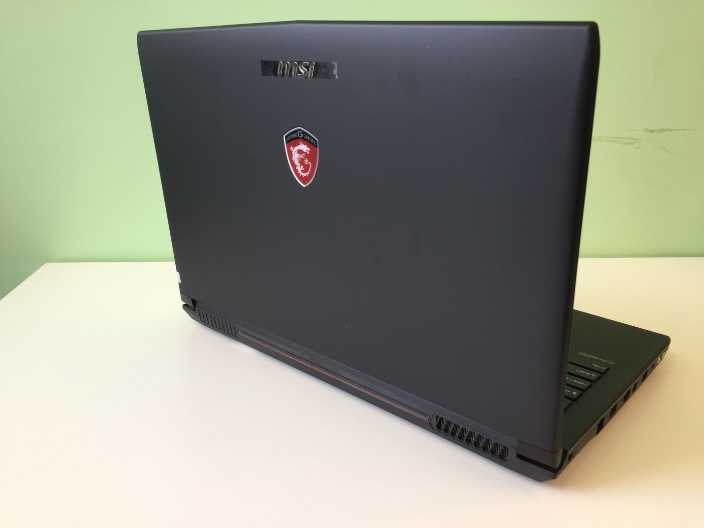 Laptop MSI GL62 6QE-1222XVN