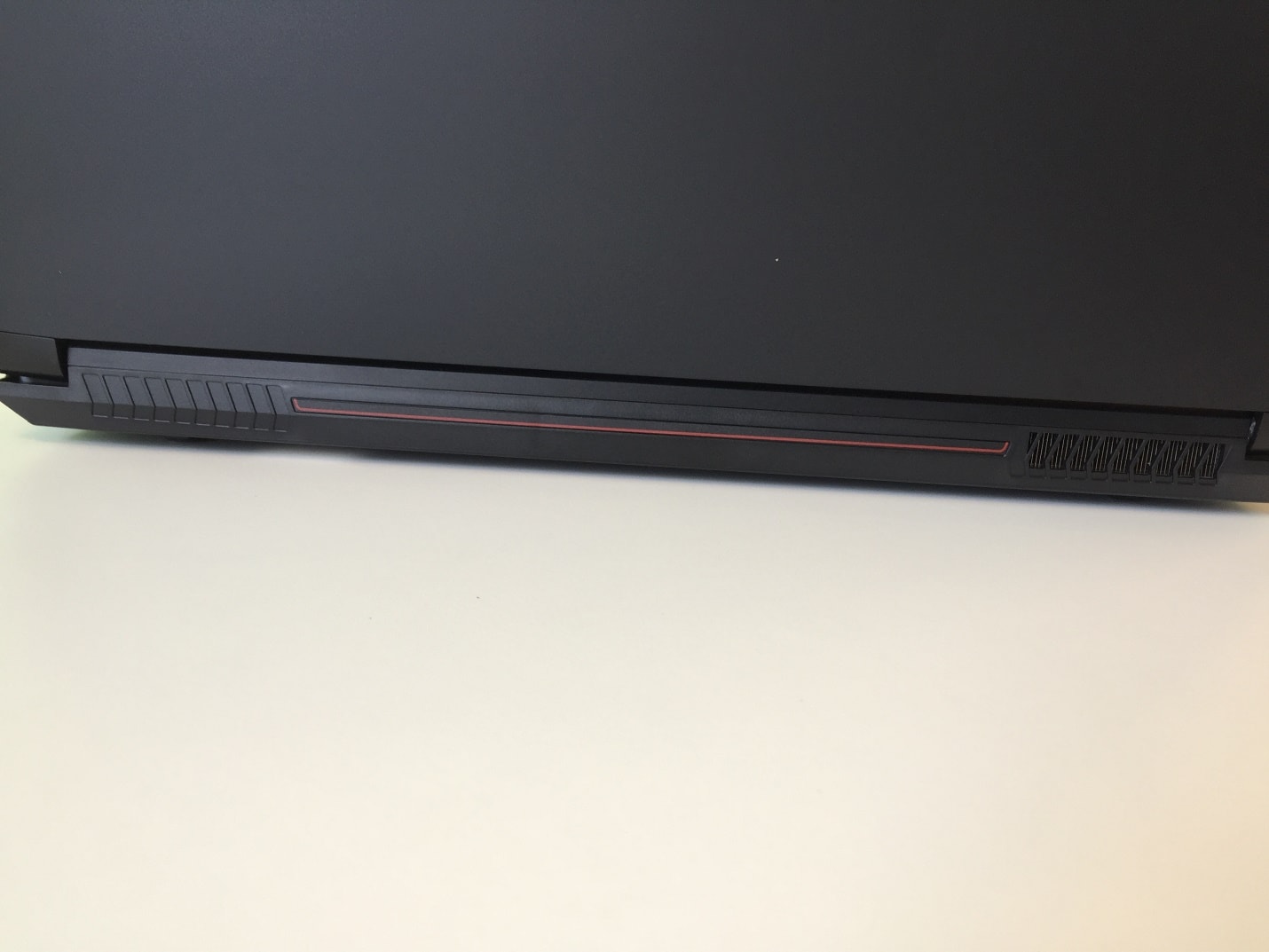 Laptop MSI GL62 6QE-1222XVN